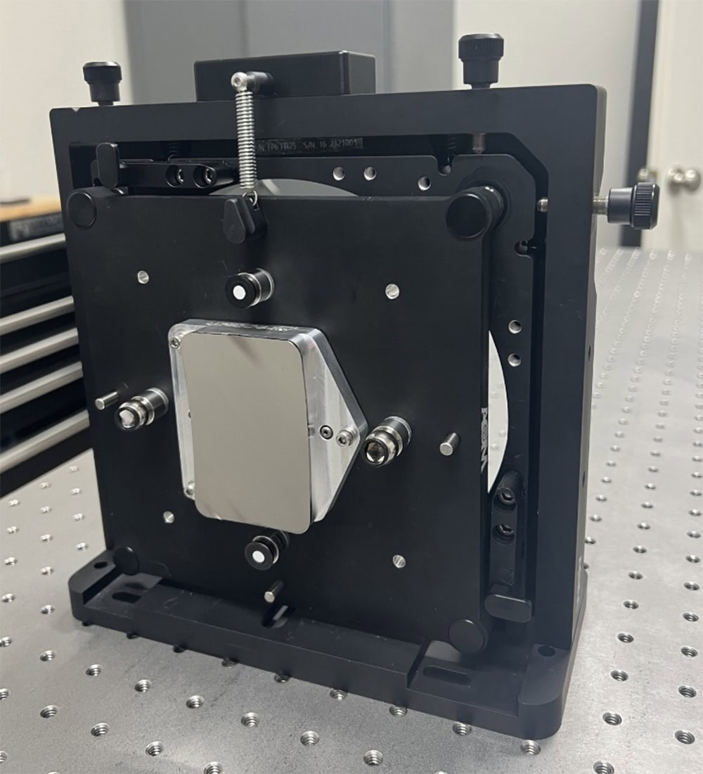 aligning a freeform optic using a computer generated hologram, cgh, and morpheus alignment software